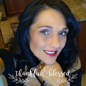 Meet your Posher, Renee